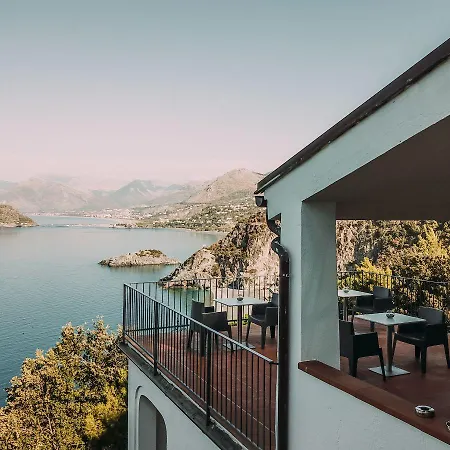 Crawford San Nicola Arcella