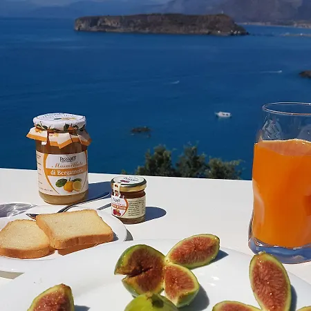 Bed & Breakfast Crawford 4*