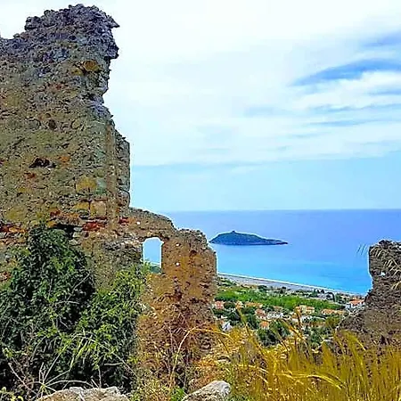 Frühstückspension Crawford San Nicola Arcella